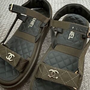 🚫 SOLD 🚫 CHANEL Khaki Quilted Sandals w38